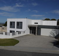 Spectacular Holiday Living - Kalgoorlie Accommodation