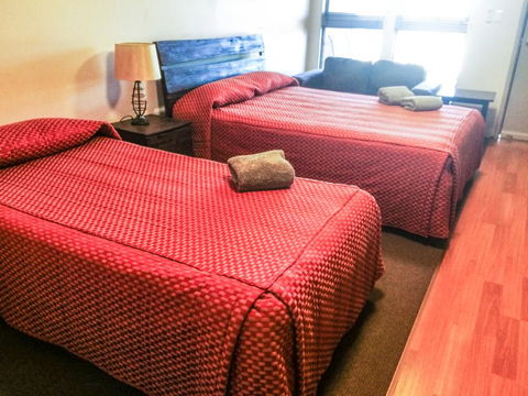 Spinifex Hotel - Kalgoorlie Accommodation 0