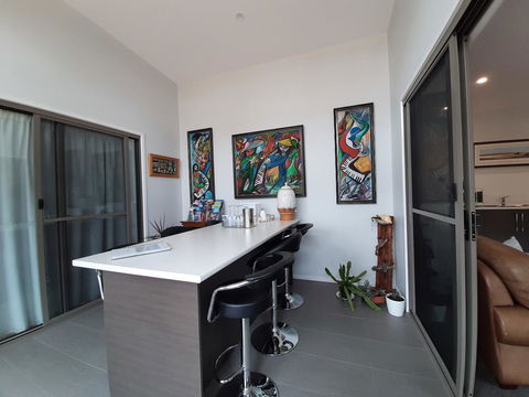 Spring Beach Garden Retreat - Kalgoorlie Accommodation 1