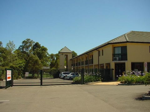 St Marys Park View Motel - Kalgoorlie Accommodation 3