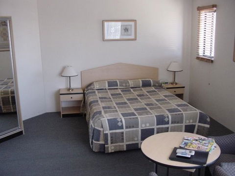St Marys Park View Motel - Kalgoorlie Accommodation 1