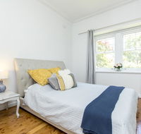 Stay at Meurant Wagga - Kalgoorlie Accommodation