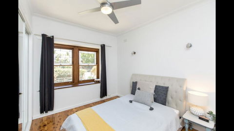 Stay At Meurant Wagga - Kalgoorlie Accommodation 2