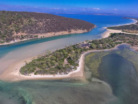 Steeles Island Retreat - Kalgoorlie Accommodation 1