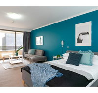 Striking and super convenient studio with balcony - Kalgoorlie Accommodation
