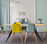 Stunning Central Huge CBD Pad free WiFi Netflix - Kalgoorlie Accommodation