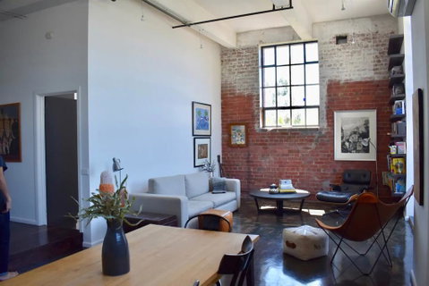 Stylish Warehouse Conversion In The Heart Of Fitzroy - Kalgoorlie Accommodation 0