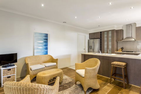 Summer Breeze - Kalgoorlie Accommodation 1