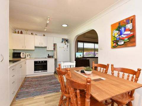 Summerfield Cottage - Hunter Valley, Renovated House In Central North Rothbury - Kalgoorlie Accommodation 2
