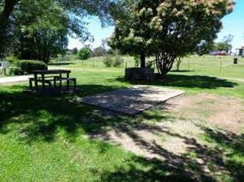 Summit Cabin - Kalgoorlie Accommodation 2