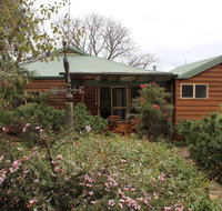 Sunflowers Animal Farm  Farmstay - Kalgoorlie Accommodation