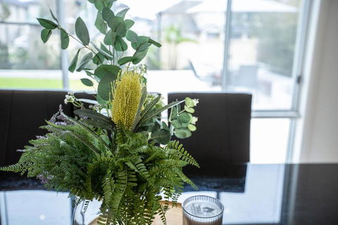 Superb Luxe 5BR House@Point Cook Near Lake - Kalgoorlie Accommodation 2