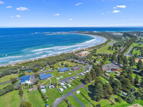 Surfside Holiday Park Warrnambool - Kalgoorlie Accommodation 2