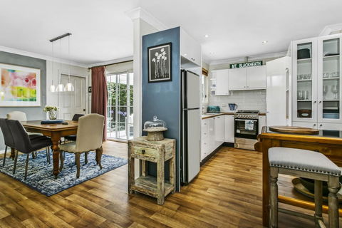 Swanbrook - Kalgoorlie Accommodation 1