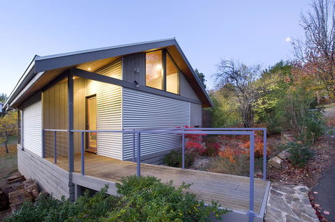 Swiss Mt Villa 5 Balneo - Kalgoorlie Accommodation 0
