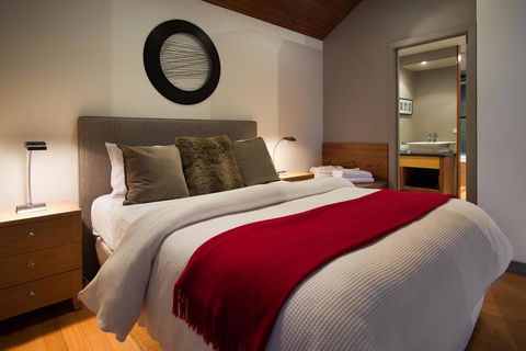 Swiss Mt Villa 5 Balneo - Kalgoorlie Accommodation 2