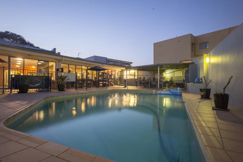 Sydney Beachouse YHA - Kalgoorlie Accommodation 0