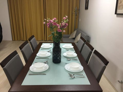 Sydney CBD Family Home - Kalgoorlie Accommodation 2