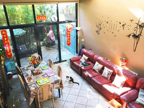 Sydney City Quiet Victorian Townhouse Convenient Location - Kalgoorlie Accommodation 0
