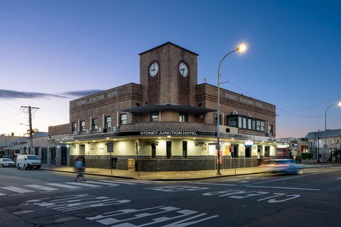 Sydney Junction Hotel - Kalgoorlie Accommodation 0