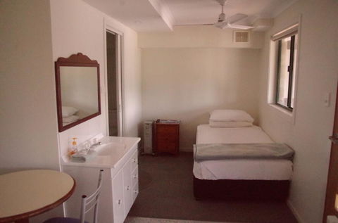 T's Resort & Motel - Kalgoorlie Accommodation 2