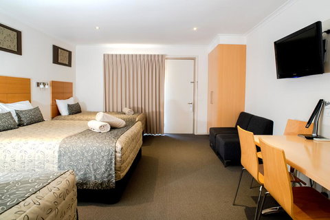 Tea House Motor Inn - Kalgoorlie Accommodation 1