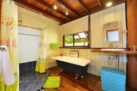 Tea Tree Cottage - Kalgoorlie Accommodation 3