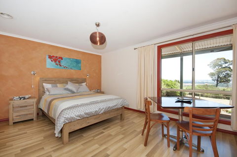 Tennessee Hill Cottage - Kalgoorlie Accommodation 2