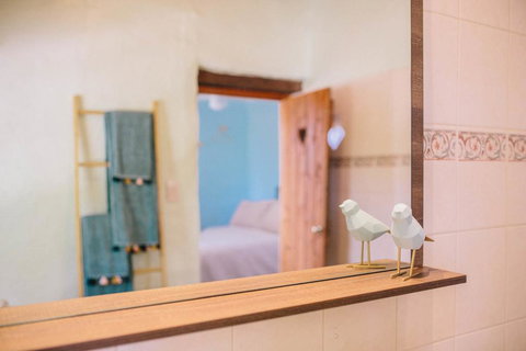 Terroir Auburn - Kalgoorlie Accommodation 3