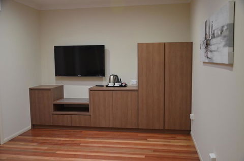 The Australian Hotel Motel - Kalgoorlie Accommodation 3