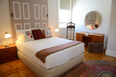 The Bank B&B West Wyalong - Kalgoorlie Accommodation 1