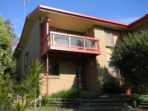 The Beach House - Kalgoorlie Accommodation 0