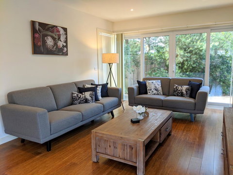 The Beach House - Kalgoorlie Accommodation 1