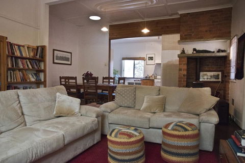 The Beach House - Fremantle - Kalgoorlie Accommodation 2