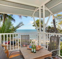 The Beach Shack 3BR Waterfront Resort Own WIFI - Kalgoorlie Accommodation