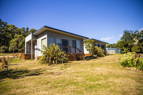 Little Norfolk Bay Events And Chalets - Kalgoorlie Accommodation 1