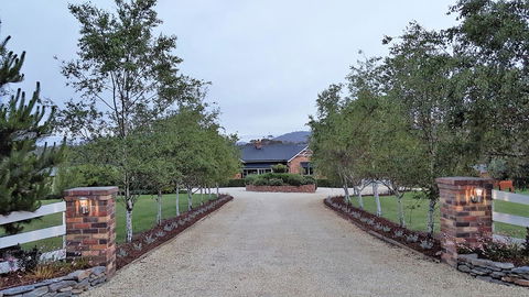 Hazelcreek Cottages - Kalgoorlie Accommodation 6