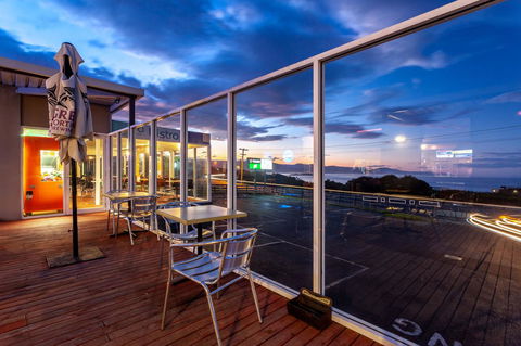 Beachfront Bicheno - Kalgoorlie Accommodation 36