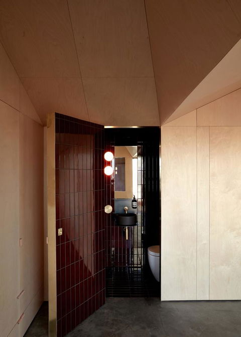 The Bae TAS - Kalgoorlie Accommodation 10