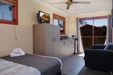 Tamar Valley Resort Grindelwald - Kalgoorlie Accommodation 13
