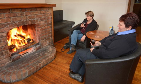 Bridge Hotel - Kalgoorlie Accommodation 16