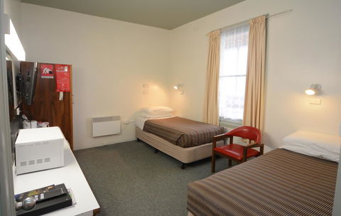 Bridge Hotel - Kalgoorlie Accommodation 15