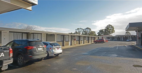 Bridge Hotel - Kalgoorlie Accommodation 12