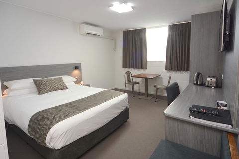 Bridge Hotel - Kalgoorlie Accommodation 7