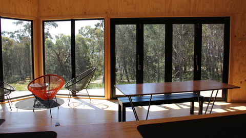 BAY OF FIRES ECO HUT Off Grid Experience At Binalong Bay - Kalgoorlie Accommodation 5