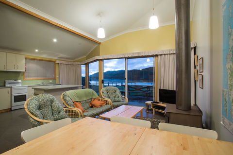 Arthur Riverfront And Sea Lodge Downstream - Kalgoorlie Accommodation 0