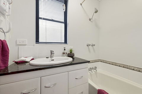 Aruba Apartments - Kalgoorlie Accommodation 5