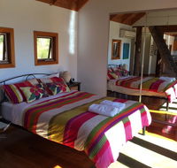 The Tree House - Kalgoorlie Accommodation