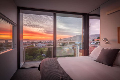 Avalon City Retreat - Kalgoorlie Accommodation 9