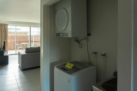 The Apollo - Kalgoorlie Accommodation 3